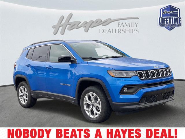 2025 Jeep Compass COMPASS LATITUDE 4X4