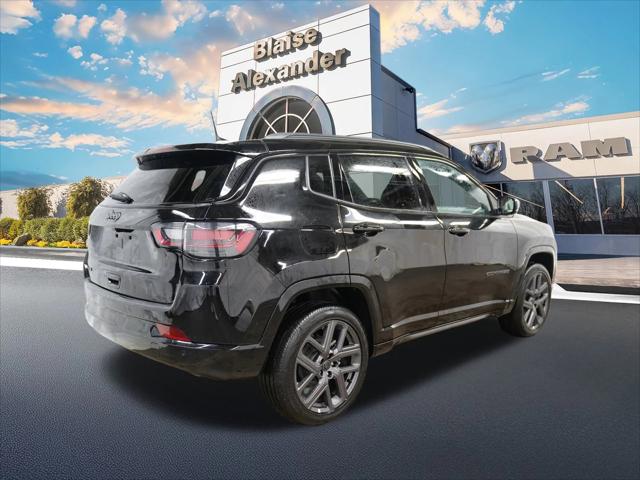 2025 Jeep Compass COMPASS LIMITED 4X4