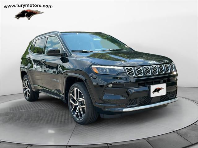 2025 Jeep Compass COMPASS LIMITED 4X4