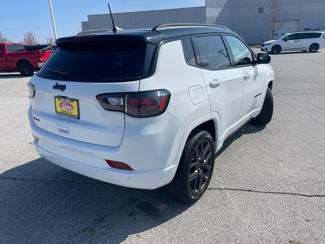 2025 Jeep Compass COMPASS LIMITED 4X4