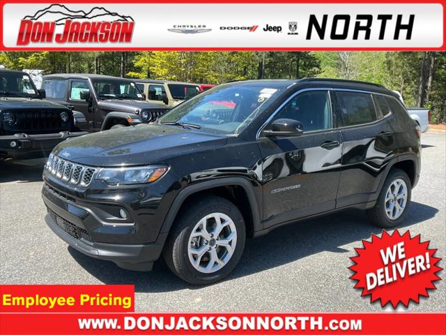 2025 Jeep Compass COMPASS LATITUDE 4X4