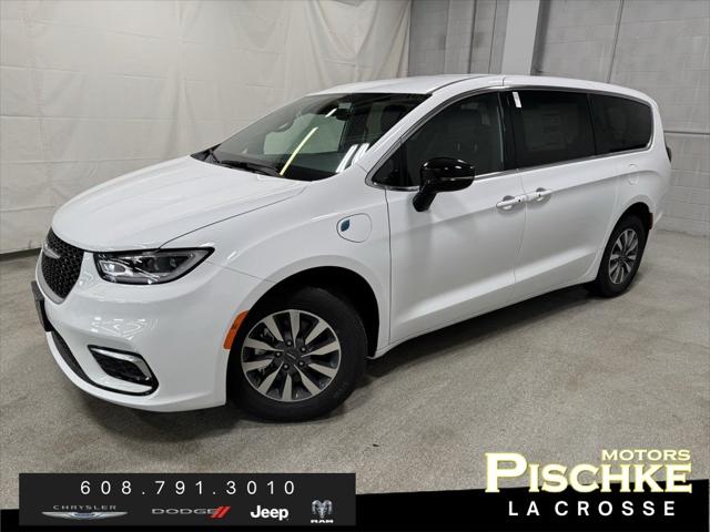 2025 Chrysler Pacifica Hybrid PACIFICA PLUG-IN HYBRID SELECT