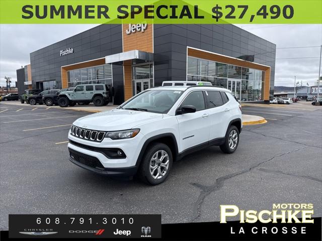 2025 Jeep Compass COMPASS LATITUDE 4X4