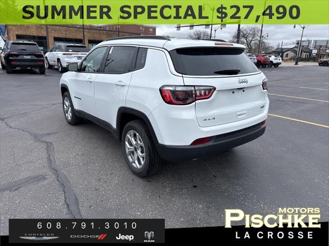 2025 Jeep Compass COMPASS LATITUDE 4X4