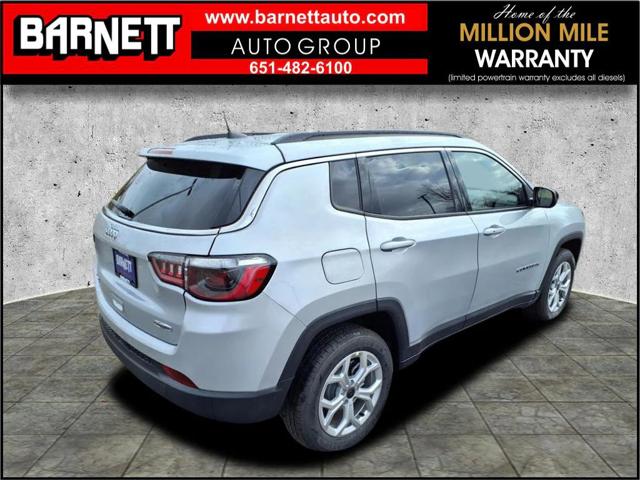 2025 Jeep Compass COMPASS LATITUDE 4X4