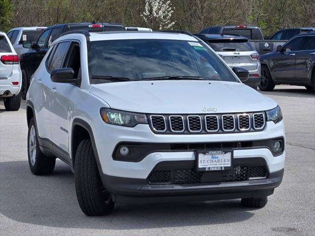 2025 Jeep Compass COMPASS LATITUDE 4X4