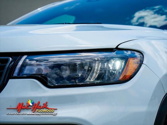 2025 Jeep Compass COMPASS SPORT 4X4