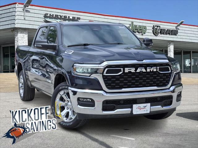 2025 RAM Ram 1500 RAM 1500 LONE STAR CREW CAB 4X2 57 BOX