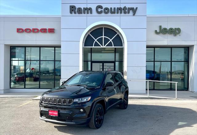 2025 Jeep Compass COMPASS LATITUDE 4X4