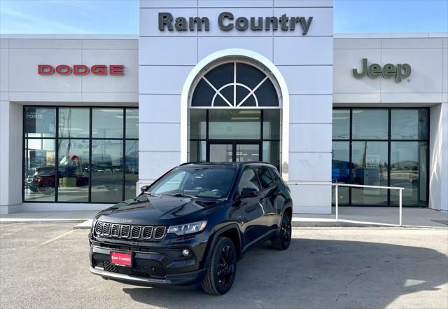 2025 Jeep Compass COMPASS LATITUDE 4X4