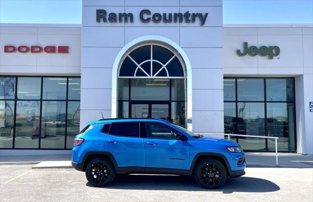 2025 Jeep Compass COMPASS LATITUDE 4X4