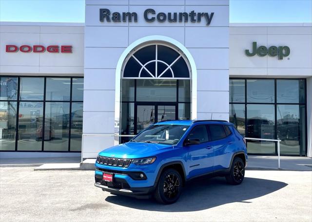 2025 Jeep Compass COMPASS LATITUDE 4X4