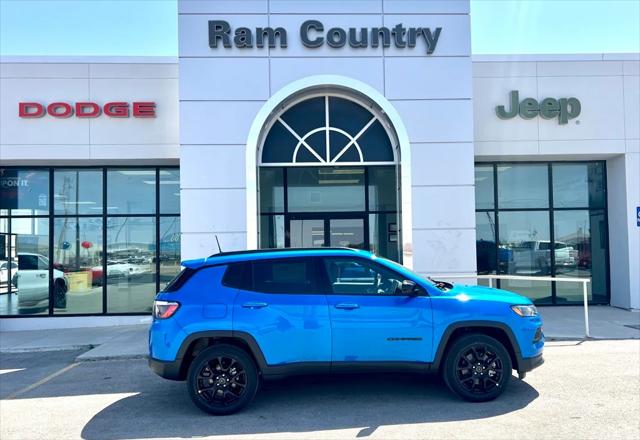 2025 Jeep Compass COMPASS LATITUDE 4X4