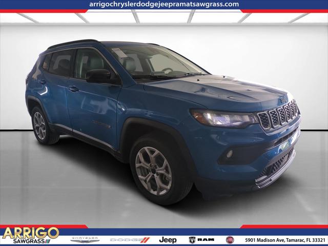 2025 Jeep Compass COMPASS LATITUDE 4X4