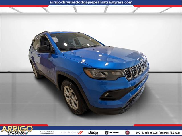 2025 Jeep Compass COMPASS LATITUDE 4X4