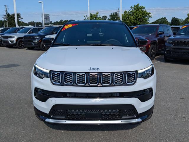 2025 Jeep Compass COMPASS LIMITED 4X4