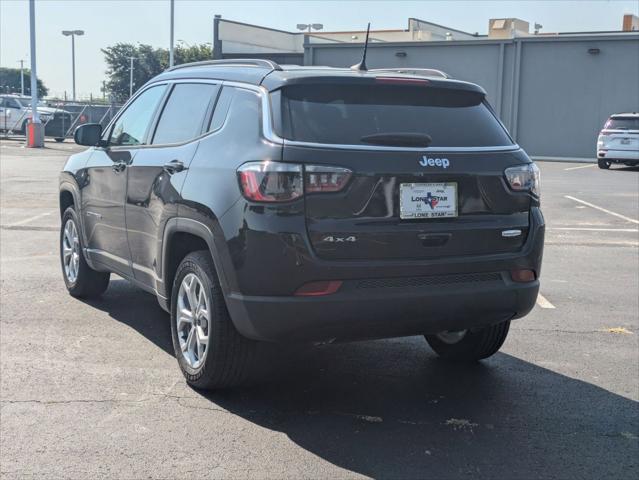 2025 Jeep Compass COMPASS LATITUDE 4X4