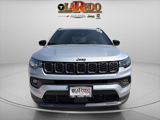 2025 Jeep Compass COMPASS LATITUDE 4X4