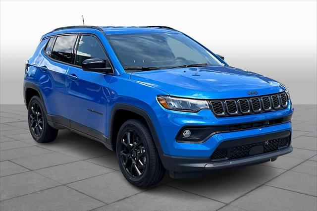2025 Jeep Compass COMPASS LATITUDE 4X4