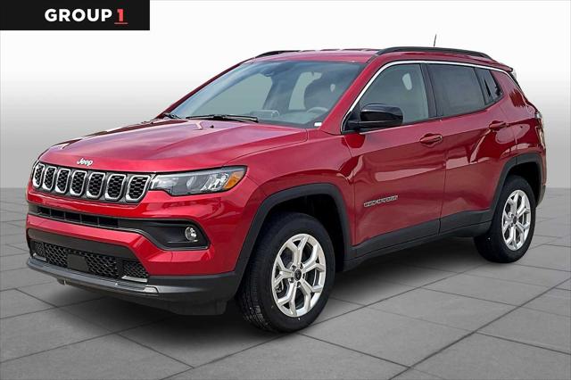 2025 Jeep Compass COMPASS LATITUDE 4X4
