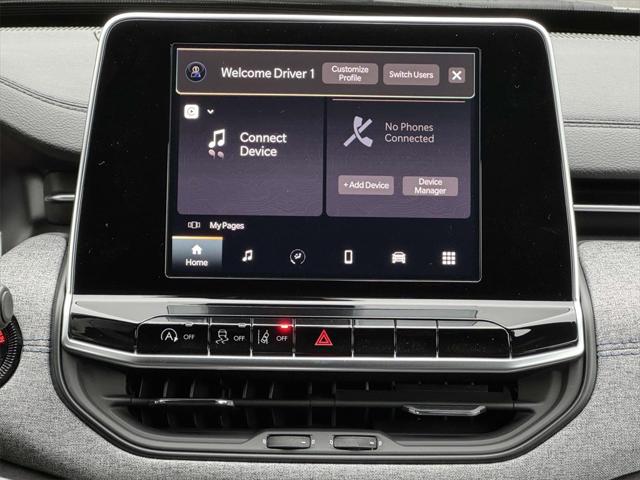 2025 Jeep Compass COMPASS LATITUDE 4X4