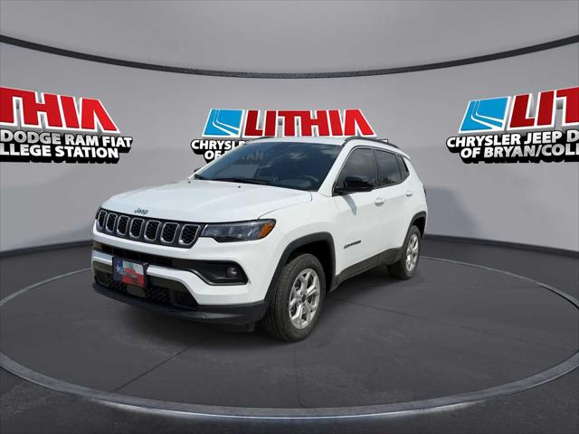 2025 Jeep Compass COMPASS LATITUDE 4X4