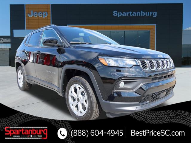 2025 Jeep Compass COMPASS LATITUDE 4X4