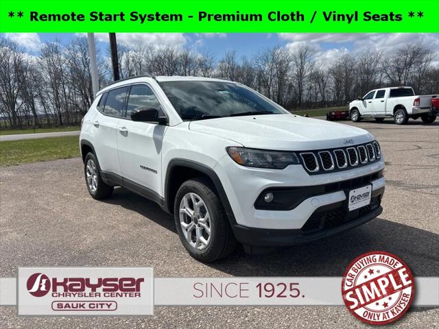2025 Jeep Compass COMPASS LATITUDE 4X4