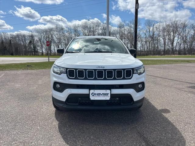 2025 Jeep Compass COMPASS LATITUDE 4X4