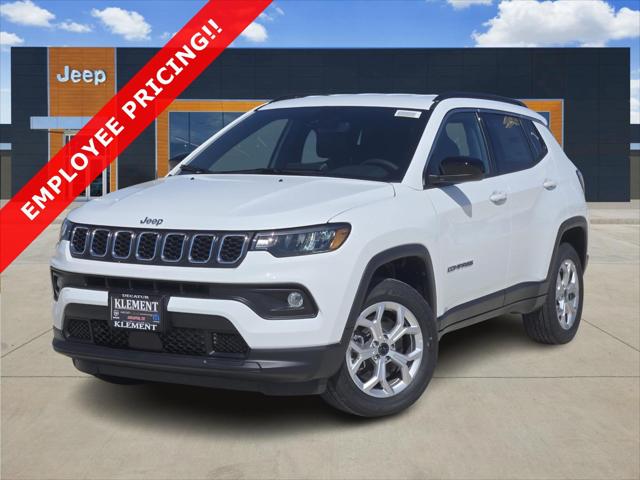 2025 Jeep Compass COMPASS LATITUDE 4X4