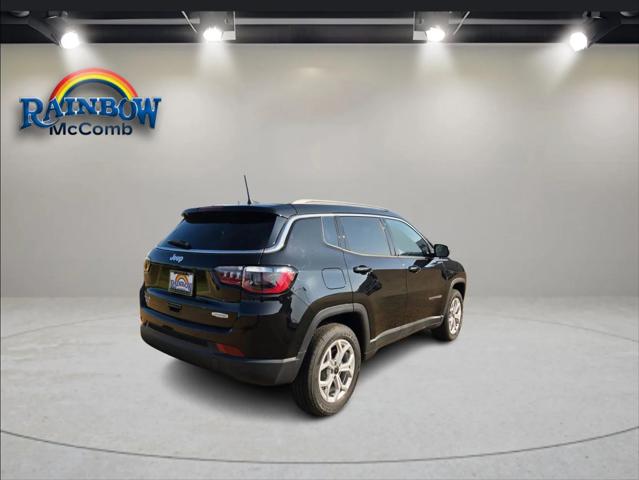 2025 Jeep Compass COMPASS LATITUDE 4X4