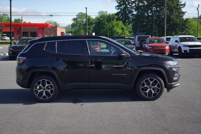 2025 Jeep Compass COMPASS LIMITED 4X4