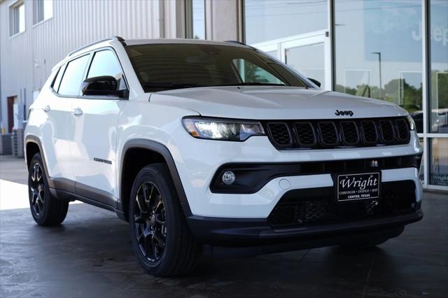 2025 Jeep Compass COMPASS LATITUDE 4X4