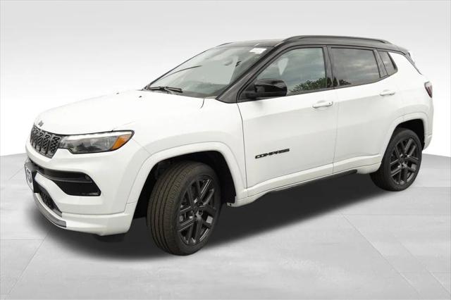 2025 Jeep Compass COMPASS LIMITED 4X4