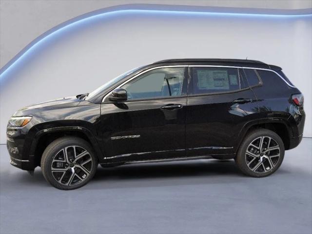 2025 Jeep Compass COMPASS LIMITED 4X4
