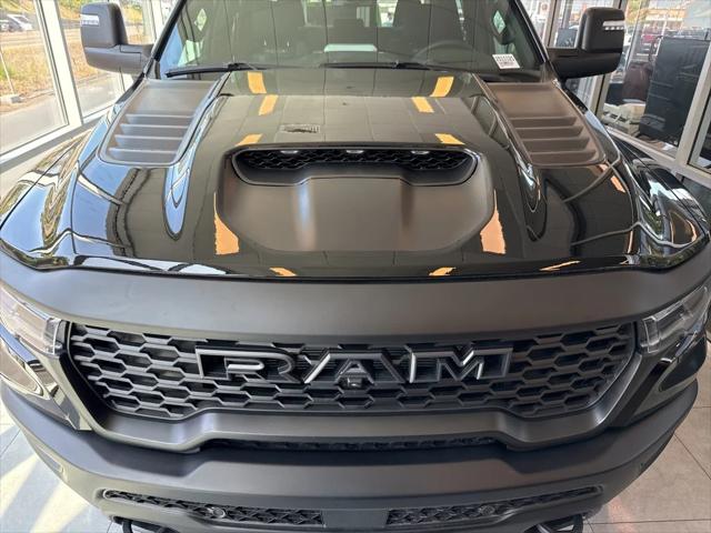 2025 RAM Ram 1500 RAM 1500 RHO CREW CAB 4X4 57 BOX