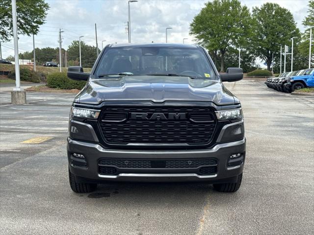 2025 RAM Ram 1500 RAM 1500 TRADESMAN QUAD CAB 4X2 64 BOX
