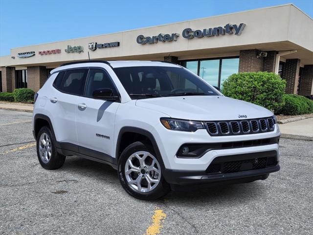 2025 Jeep Compass COMPASS LATITUDE 4X4