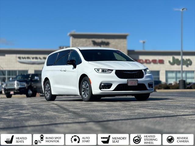 2025 Chrysler Pacifica Hybrid PACIFICA PLUG-IN HYBRID SELECT