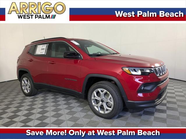 2025 Jeep Compass COMPASS LATITUDE 4X4