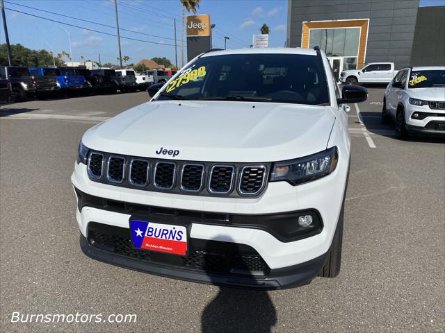 2025 Jeep Compass COMPASS LATITUDE 4X4