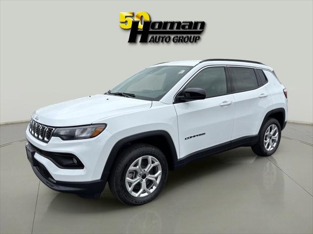 2025 Jeep Compass COMPASS LATITUDE 4X4