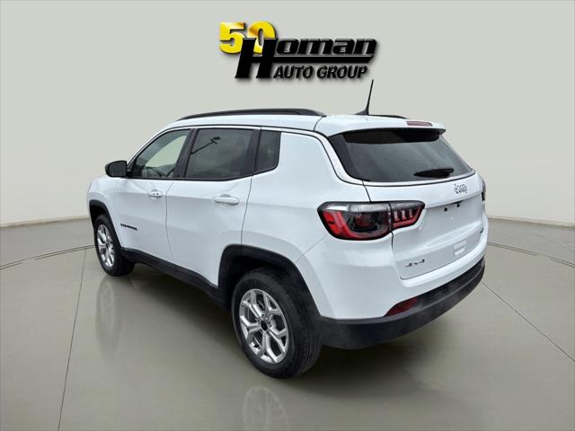 2025 Jeep Compass COMPASS LATITUDE 4X4