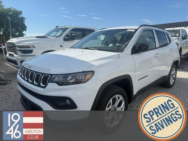 2025 Jeep Compass COMPASS LATITUDE 4X4