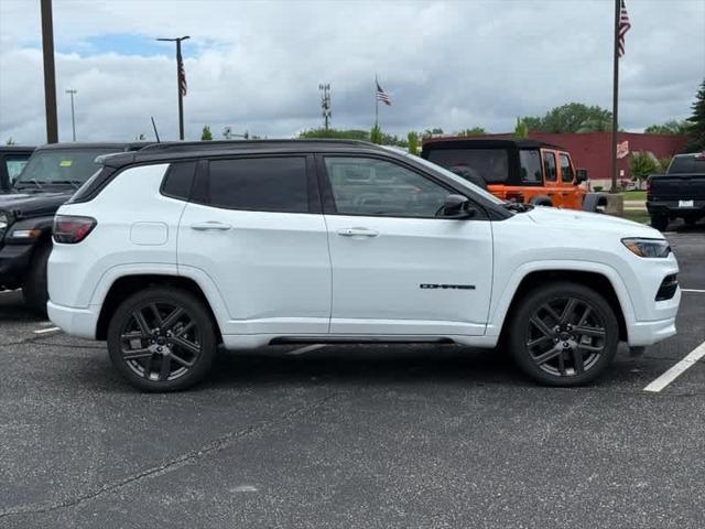 2025 Jeep Compass COMPASS LIMITED 4X4