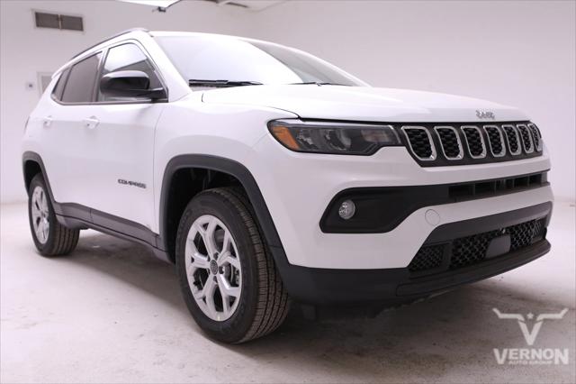2025 Jeep Compass COMPASS LATITUDE 4X4