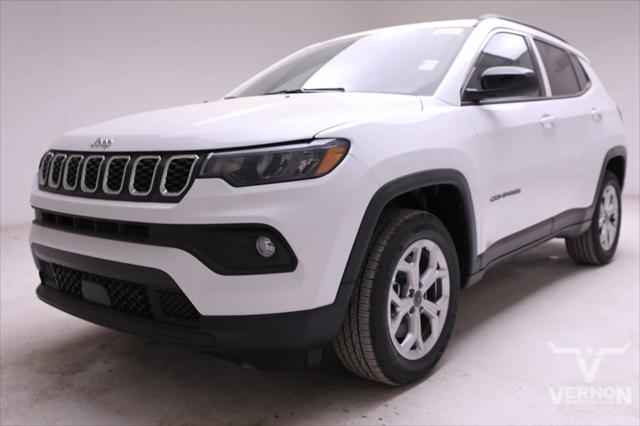 2025 Jeep Compass COMPASS LATITUDE 4X4