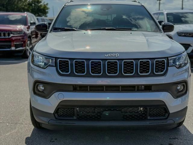 2025 Jeep Compass COMPASS LATITUDE 4X4