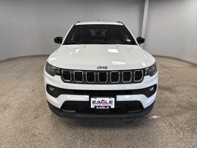 2025 Jeep Compass COMPASS LATITUDE 4X4