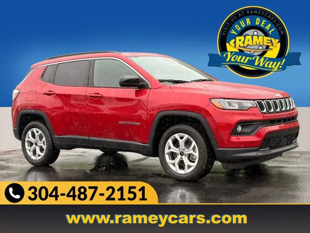 2025 Jeep Compass COMPASS LATITUDE 4X4